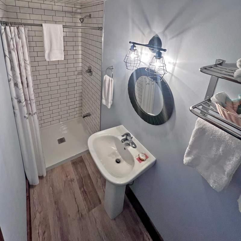 Red Bay Lodge Екстериор снимка