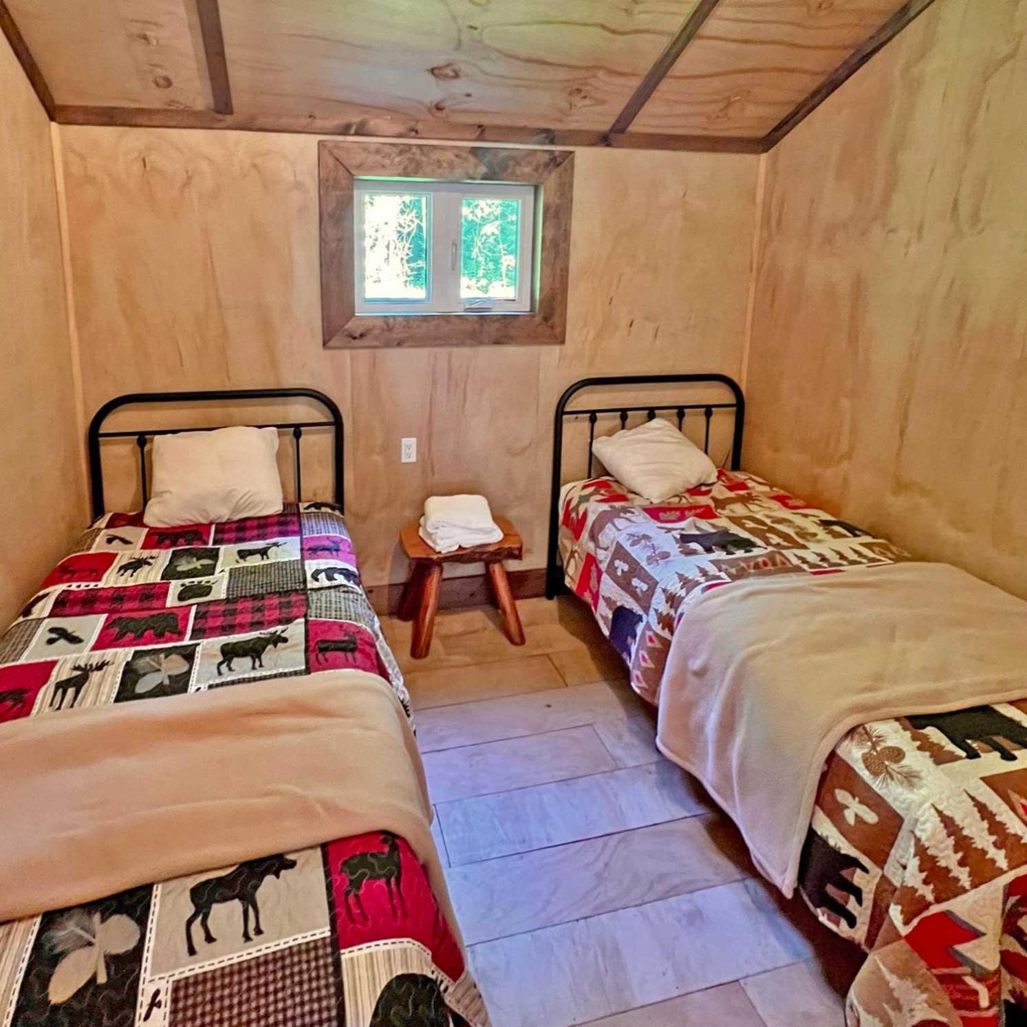 Red Bay Lodge Екстериор снимка